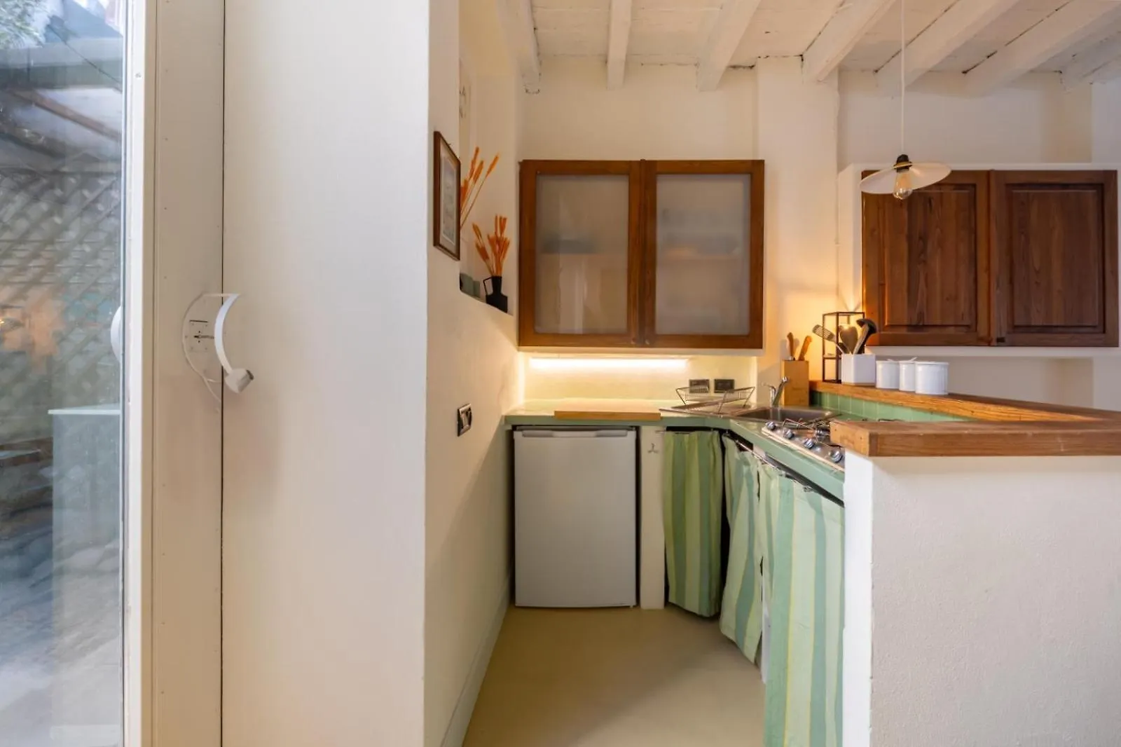 Lejlighed Navigli Authentic Charm In A Historic Milan Home