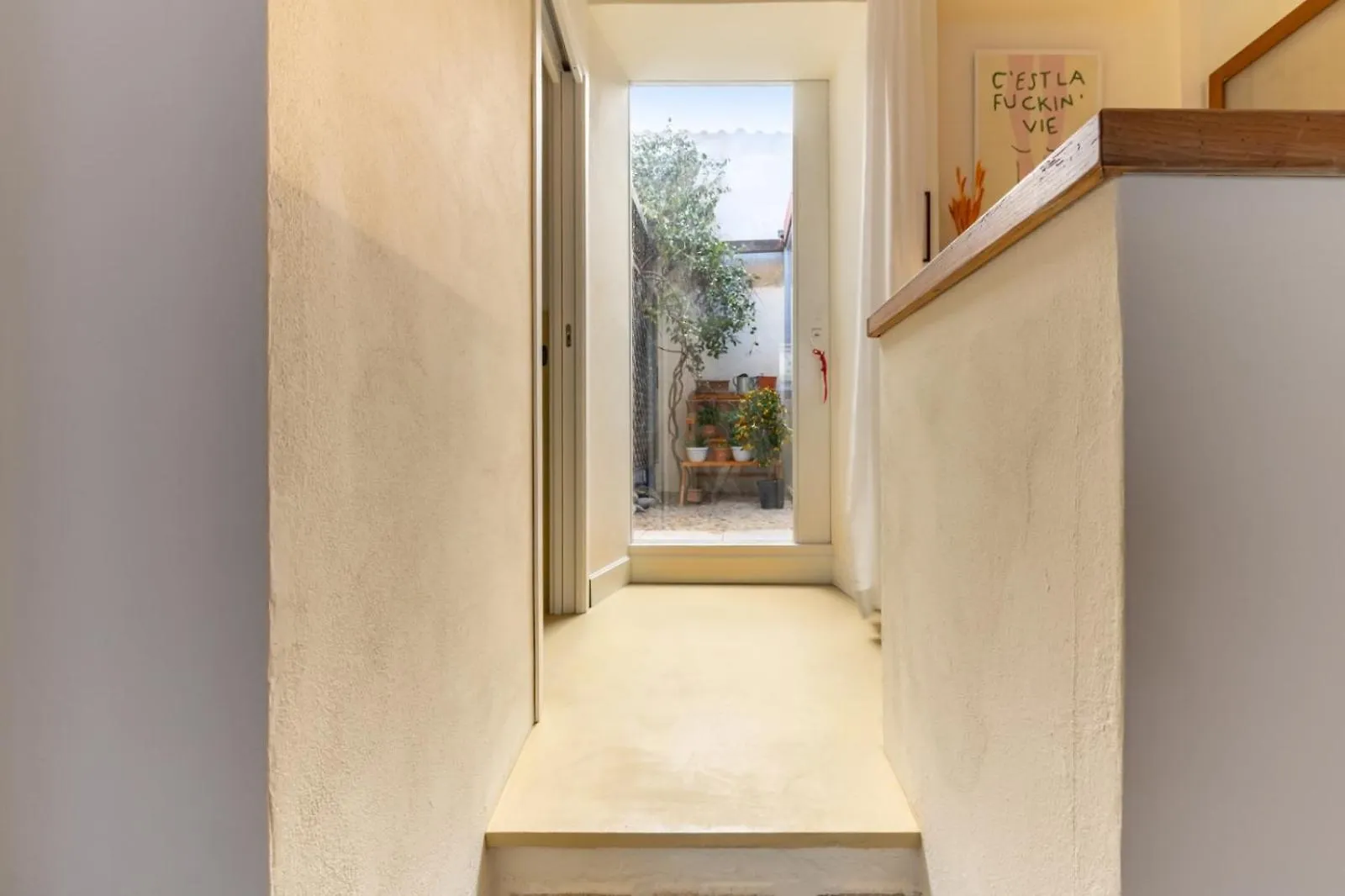 Navigli Authentic Charm In A Historic Milan Home Apartament